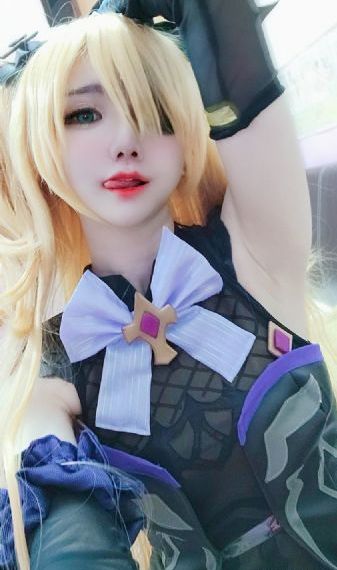 美女网站黄页蜜桃_百度云播HD高清在线观看