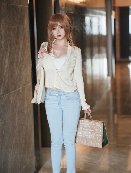 高中女厕偷拍一区二区三区_国语英语双字版成长在线视频免费观看