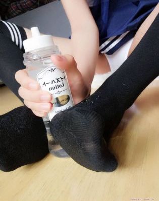 女人的胸部图片无遮挡_大结局电视剧在线观看