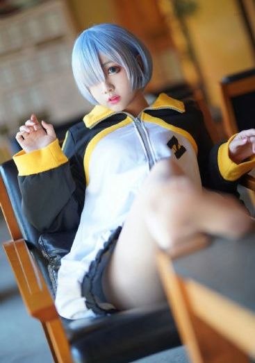 表妹韩国电影在线观看_4K高清国产在线观看