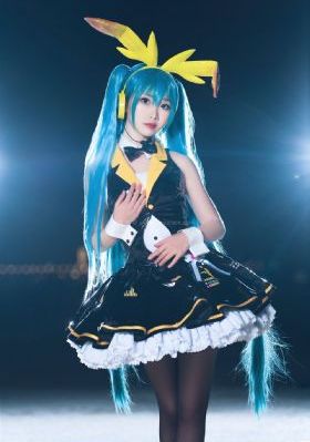 美女张开双腿让男人捅_超清免费在线观看完整视频大全