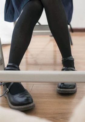 女人裸体尿偷拍_百度影视电影在线观看