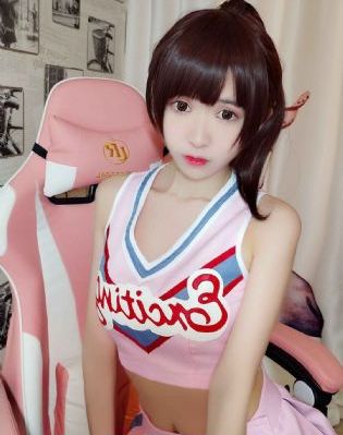 亚洲AV玩弄放荡人妇_2022国语成人在线观看免费