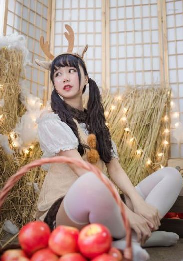 寡妇两腿间黑黑的毛毛_免费日韩无删减90分钟观看