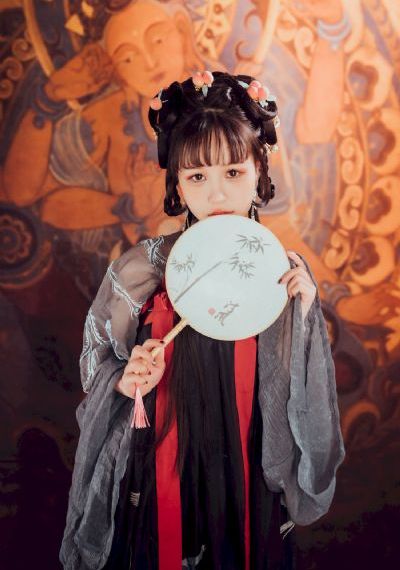 明清香艳小说无删减版_影音资源动漫在线观看