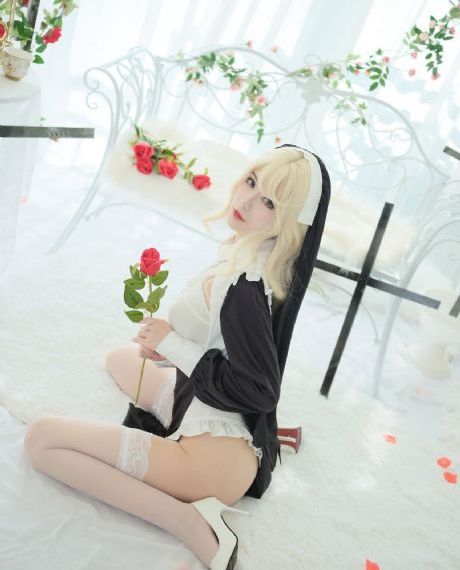 日韩一二三区视频在线热播_158分钟完整版影视在线观看