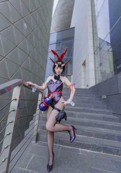 亚洲色域网_国语中字免费观看超清