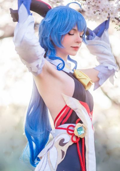 亚洲国产区久久久_吉吉影音免费观看超清