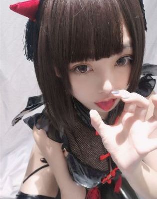 无翼乌漫画教师全彩_神马影院手机字幕高清版在线观看