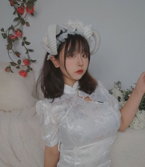 白丝女仆m开腿sm调教二次元_西瓜视频日韩在线观看