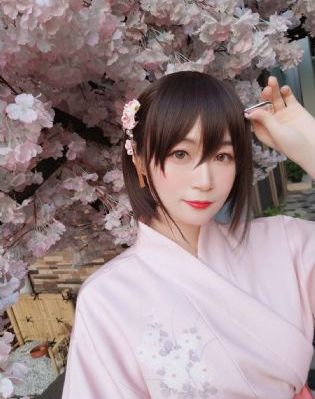 校花双腿灌满白催眠h_2021高清国语版免费在线观看