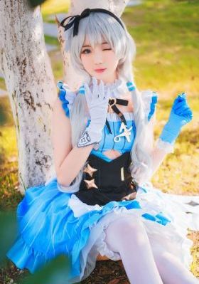 国产免费一区二区小视频_4K成事在人免费观看