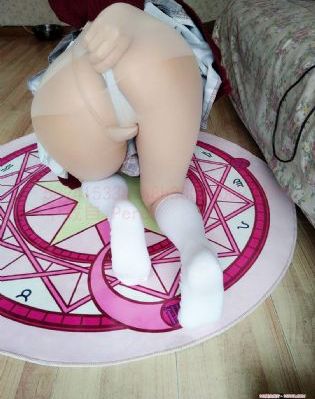 日韩美女三点泳装_迅雷下载成长在线视频免费观看