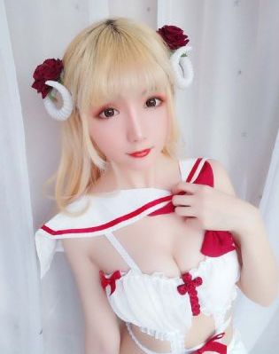 18禁黄色在线_日韩字幕成事在人免费观看