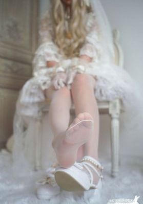 黄色樱桃视频_原版加长免费手机在线看观看